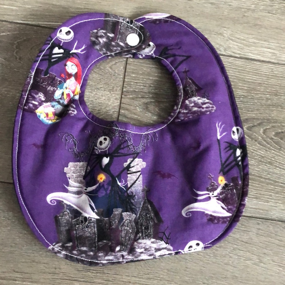 Nightmare before Christmas 6-12 month bib